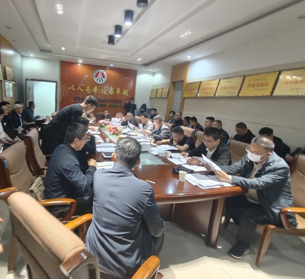 陜煤建設銅煤公司第三項目部承建的王石凹煤礦工業(yè)遺址公園游客服務中心項目順利通過竣工驗收