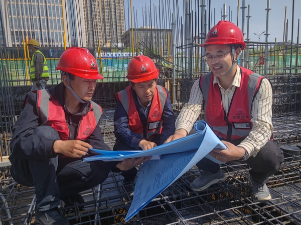 陜煤建設(shè)榆林公司榆溪圣境項目部：堅守現(xiàn)場，做質(zhì)量的捍衛(wèi)者