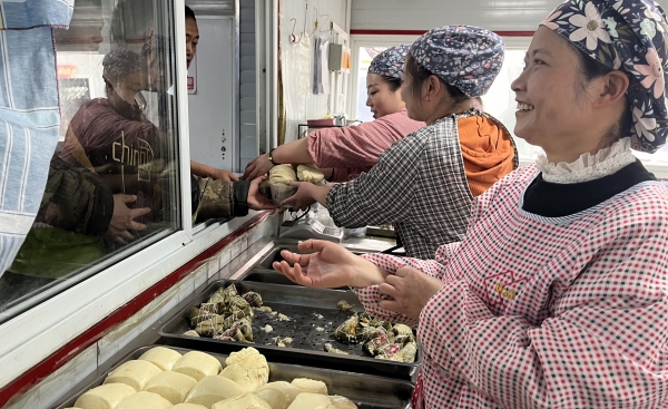 陜煤礦建三公司天山（二號井）項目部：“端午節(jié)”遇上“安全月”，“粽”享安全