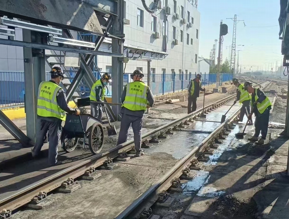 陜煤建設(shè)洗選煤運(yùn)營公司檸條塔運(yùn)營項目部： 他們，用汗水刻下堅守！