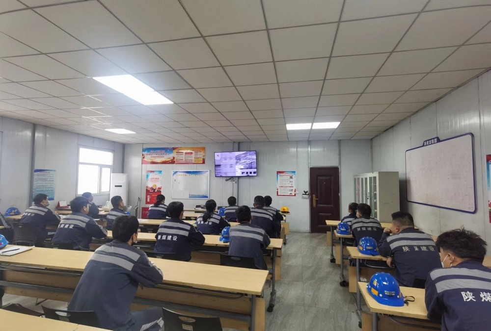 陜煤建設(shè)洗選煤運(yùn)營(yíng)公司紅柳林洗煤廠(chǎng)項(xiàng)目部：把穩(wěn)黨建“方向盤(pán)” 提振創(chuàng)效“精氣神”