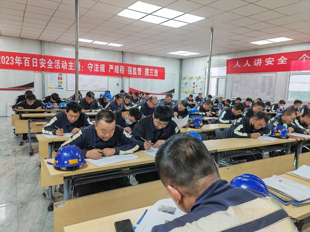 陜煤建設(shè)洗選煤運(yùn)營(yíng)公司紅柳林洗煤廠項(xiàng)目部： 加強(qiáng)設(shè)備管理，筑牢安全基石