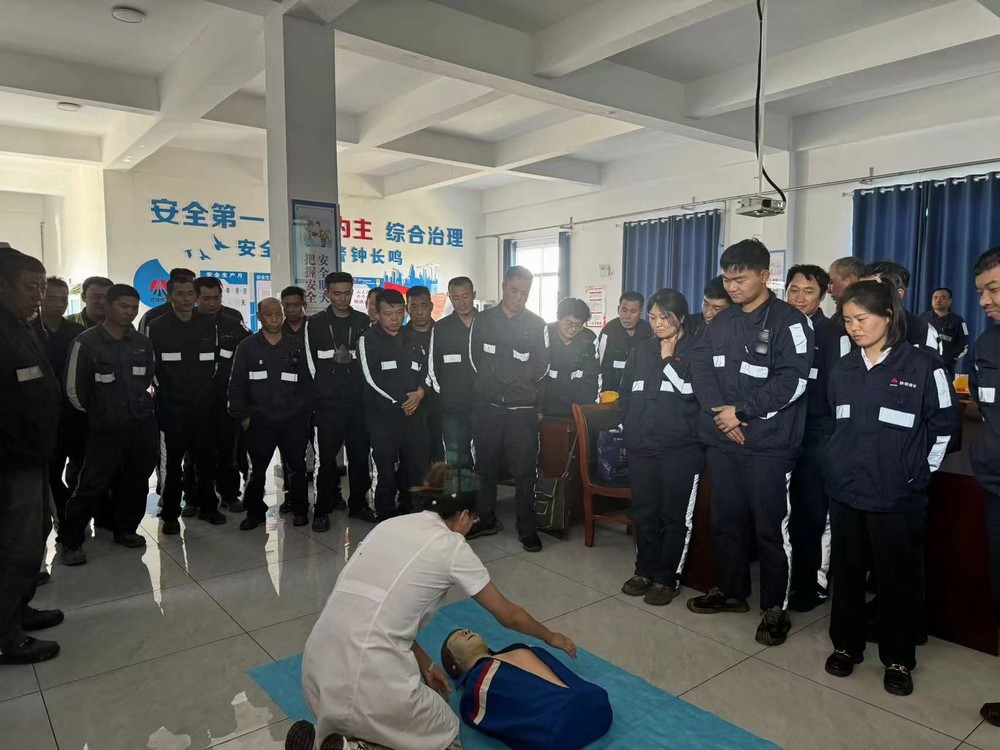 陜煤建設(shè)洗選煤運(yùn)營公司神渭蒲城運(yùn)營項目部： 教育促安全，安全助發(fā)展