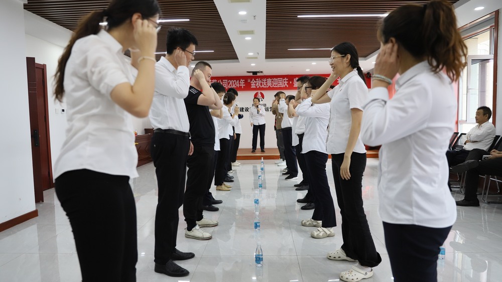 陜煤建設(shè)洗選煤運(yùn)營公司開展“金秋送爽迎國慶，盛世華誕齊歡聚”主題活動