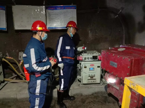 陜煤建設(shè)煤礦運(yùn)營服務(wù)分公司：國慶生產(chǎn)“不打烊”  全力以赴保安全