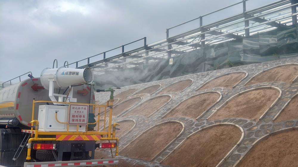 陜煤建設(shè)路橋分公司彬長項(xiàng)目部多管齊下按下施工“加速鍵”