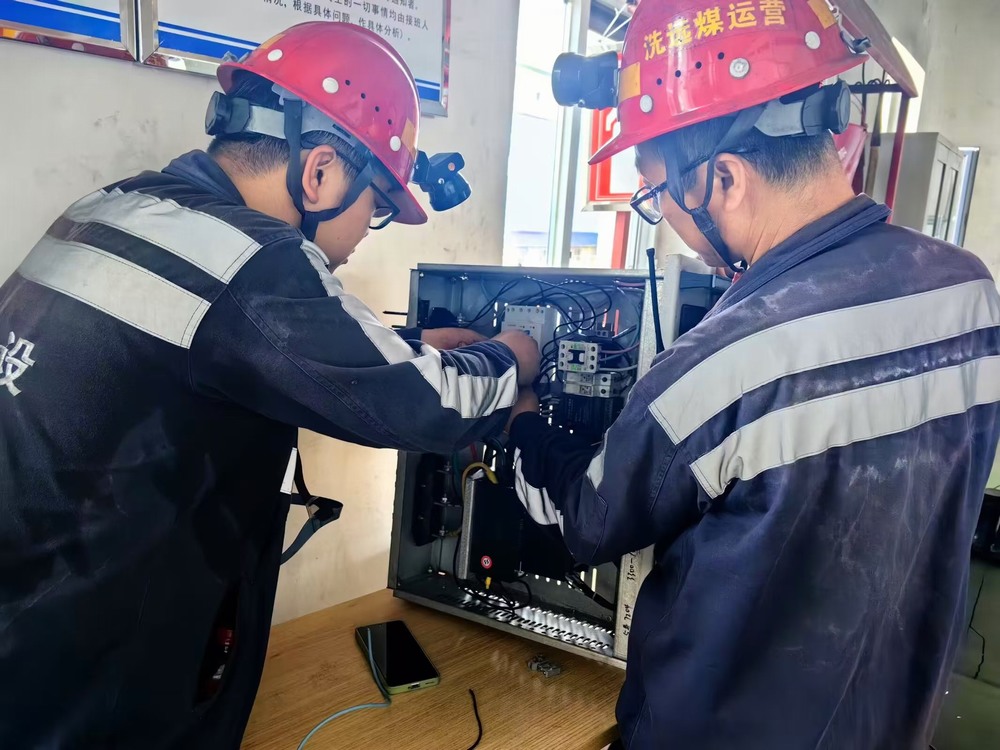 陜煤建設(shè)洗選煤運營公司檸條塔運營項目部：拼搏奮進保生產(chǎn)，安全宣傳筑防線