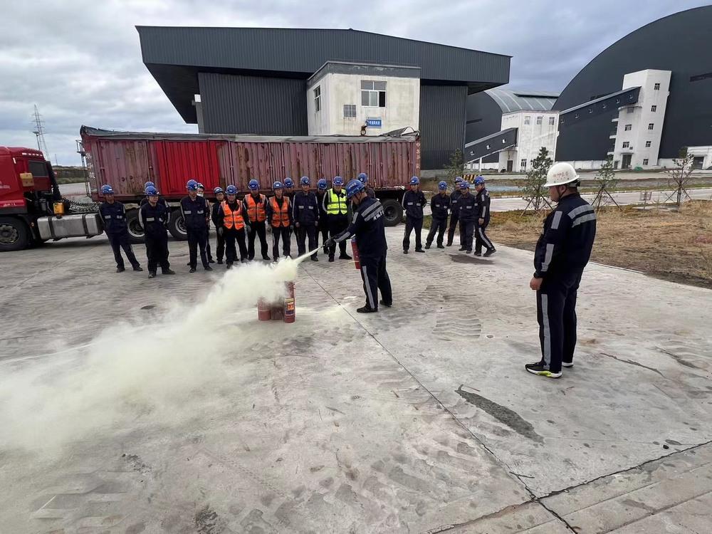 陜煤建設(shè)洗選煤運(yùn)營(yíng)公司榆陽(yáng)運(yùn)營(yíng)項(xiàng)目部：“響鼓重錘”，全力奏響百日安全最強(qiáng)音