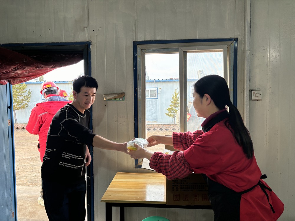 陜煤建設(shè)礦建二公司郭家灘項目部：改善職工生活，助力安全生產(chǎn)