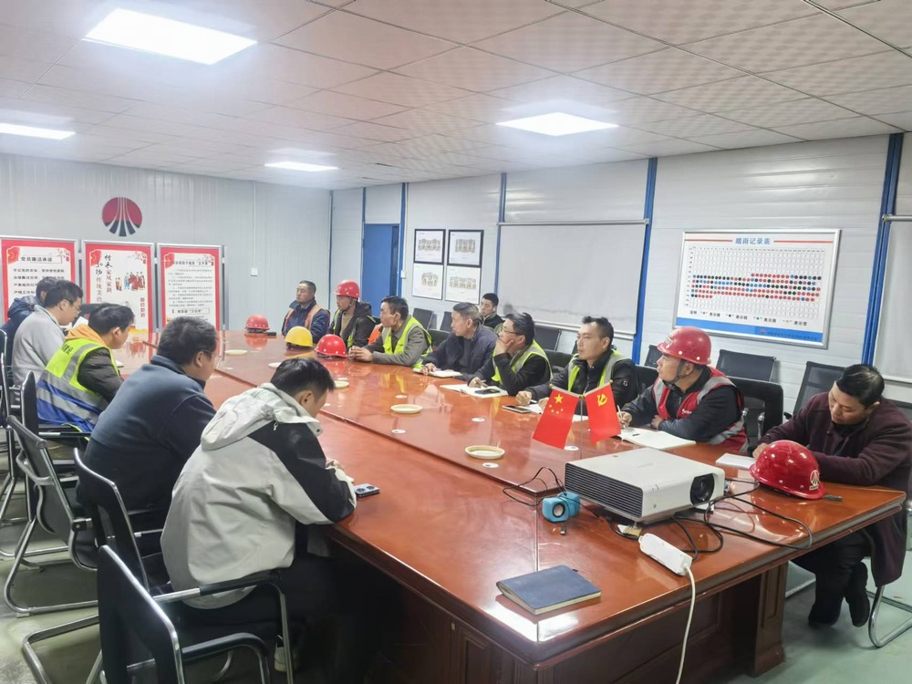 陜煤建設(shè)天工公司土建第二十項(xiàng)目部：鐵腕遏制“三違”，護(hù)航“百日安全行動”圓滿成功