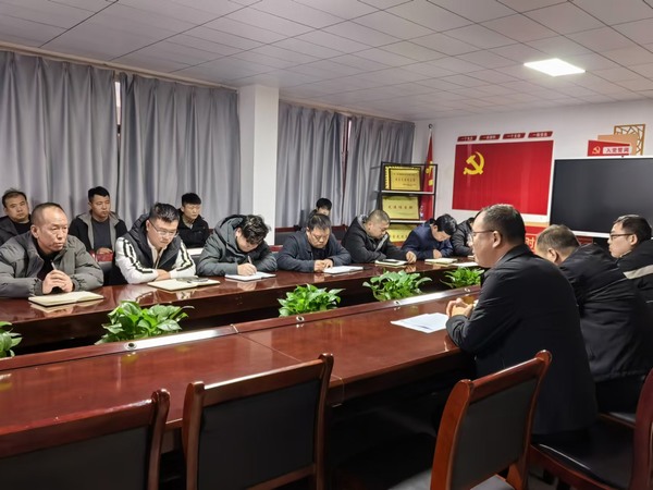 陜煤建設(shè)煤礦運(yùn)營(yíng)服務(wù)分公司：弘揚(yáng)憲法精神，筑牢法治根基