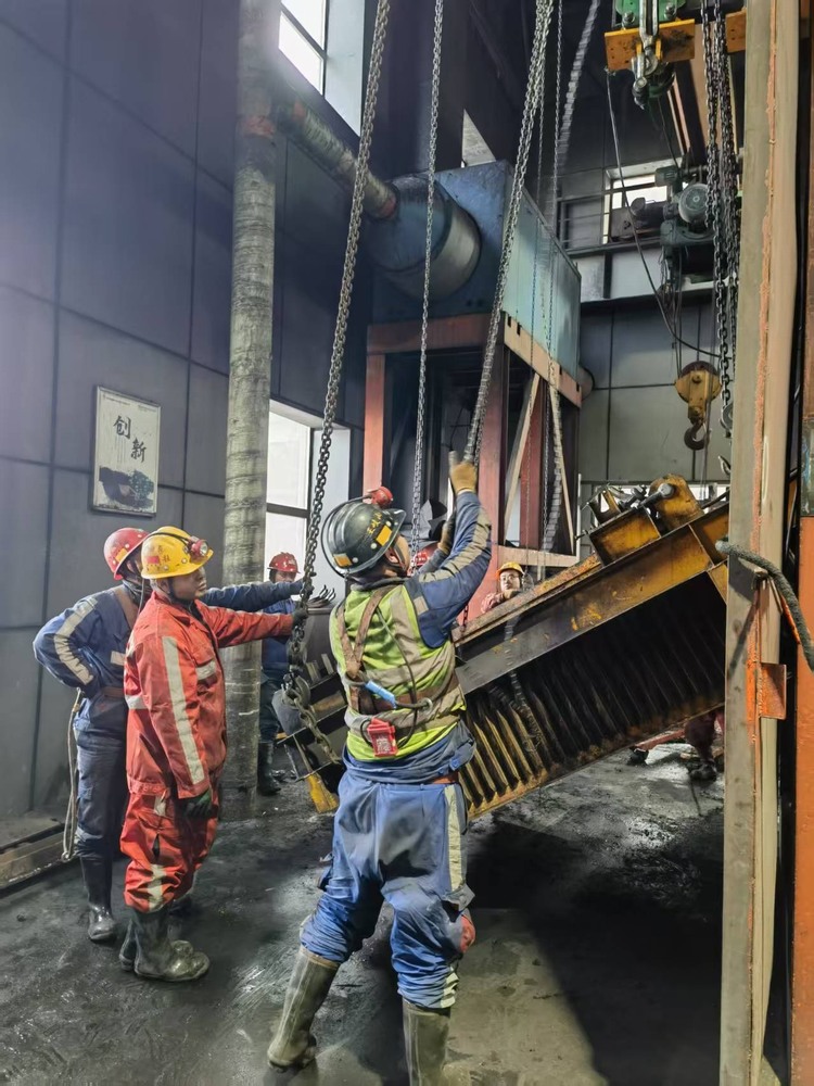 陜煤建設(shè)機(jī)電安裝公司檸條塔項目部：高效搶修保運(yùn)轉(zhuǎn)