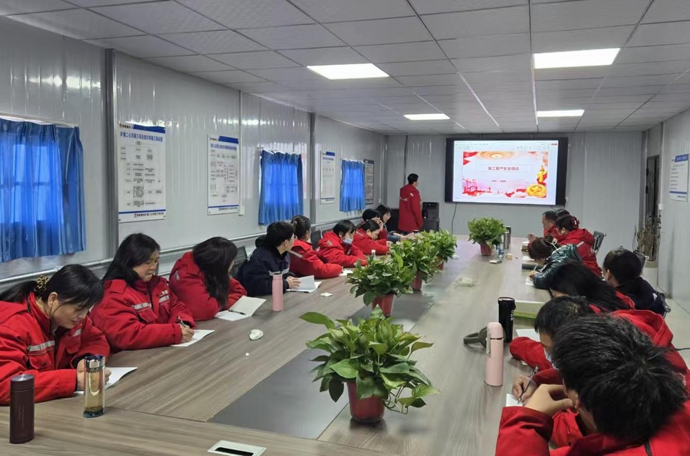 陜煤建設(shè)礦建二公司：重拳出擊，嚴(yán)把“安全關(guān)”