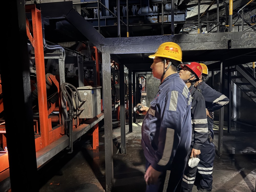 陜煤建設洗選煤運營公司澄合山陽運營項目部：熱血洋溢“戰(zhàn)”五一，堅守崗位顯擔當