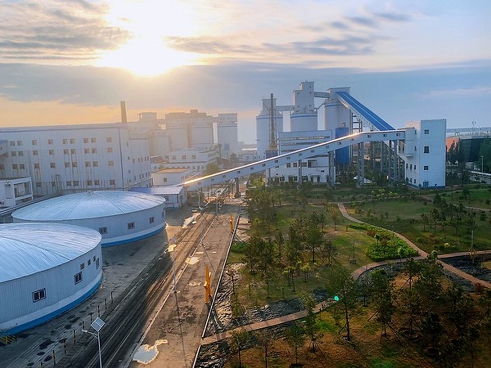 紅柳林洗煤廠項(xiàng)目部里的星群