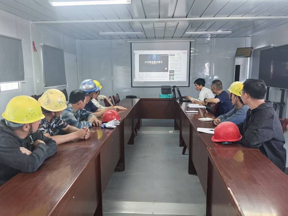 陜煤建設(shè)天工公司新疆第一項(xiàng)目部：三措并舉奏響安全生產(chǎn)“零隱患”強(qiáng)音