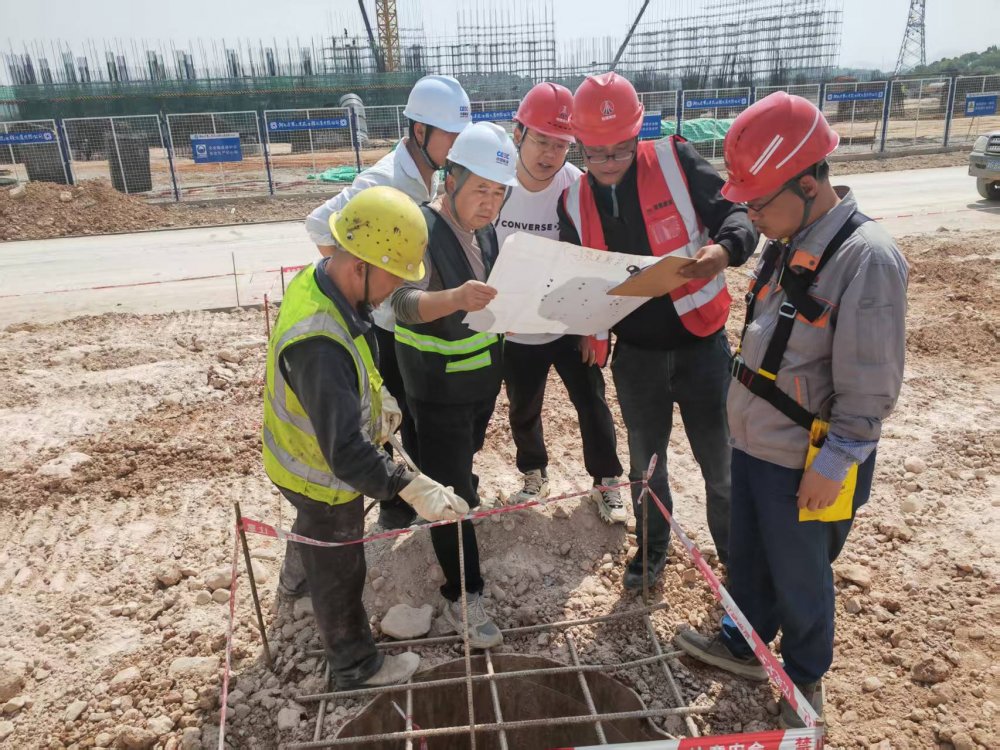 陜煤建設(shè)天工公司：“黨建＋”匯聚磅礴力量，驅(qū)動高質(zhì)量發(fā)展新引擎