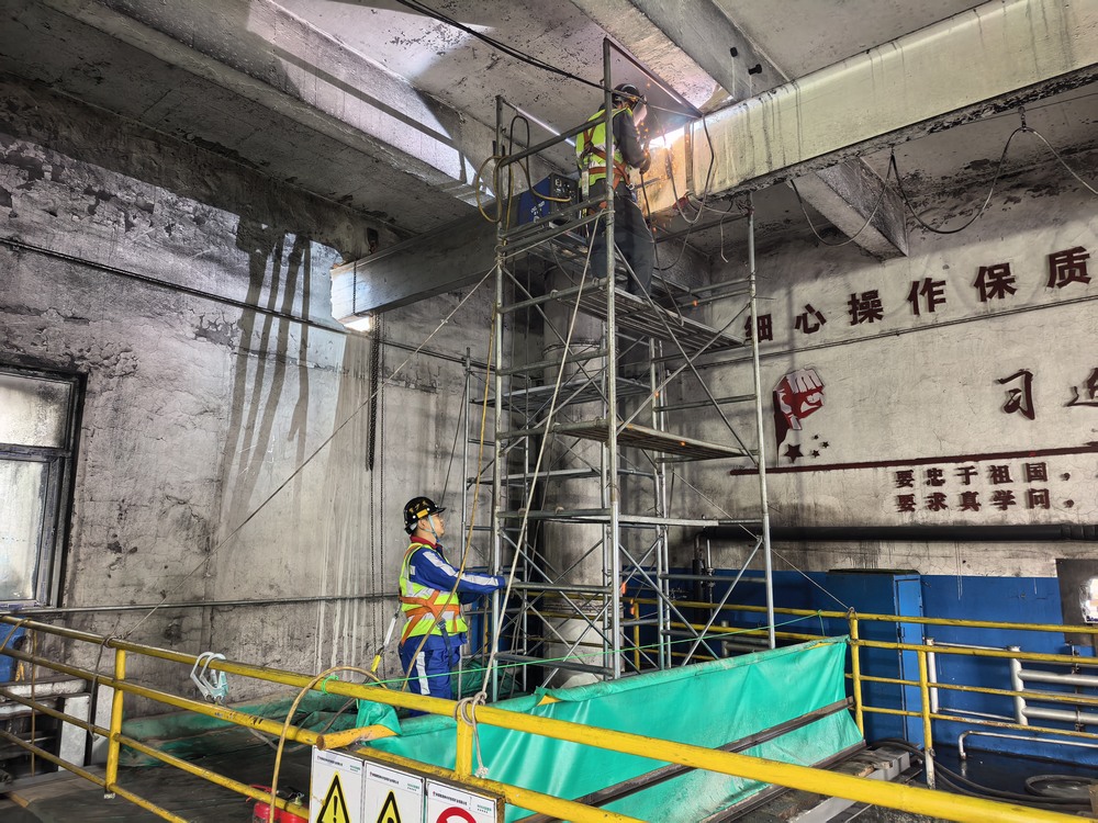 陜煤建設(shè)洗選煤運(yùn)營(yíng)公司第二項(xiàng)目部：攻堅(jiān)落煤塔除鐵器安裝，以精細(xì)施工護(hù)航煤礦安全運(yùn)營(yíng)