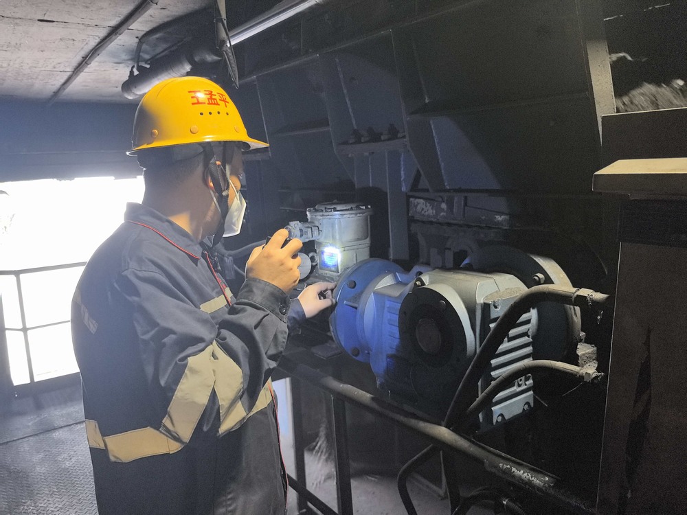 陜煤建設(shè)洗選煤運(yùn)營(yíng)公司澄合山陽(yáng)運(yùn)營(yíng)項(xiàng)目部：國(guó)慶堅(jiān)守，奉獻(xiàn)亦無(wú)聲