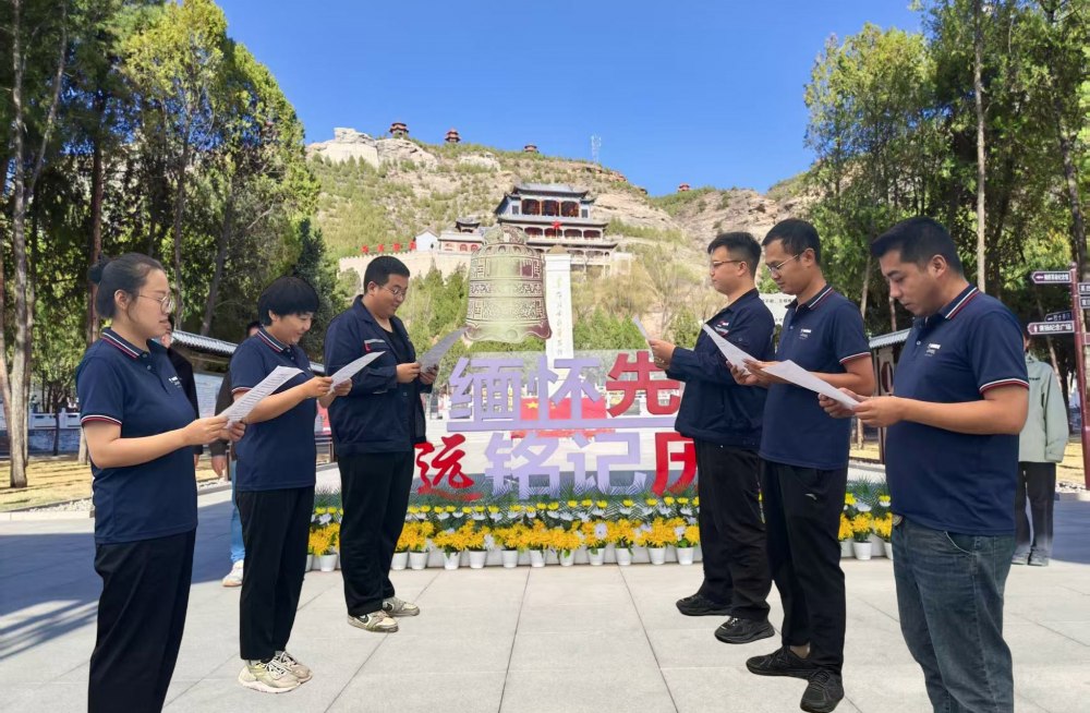 陜煤建設(shè)韓城分公司土建九項(xiàng)目部:黨建帶團(tuán)建強(qiáng)根基 鏈上青年勇?lián)?dāng)