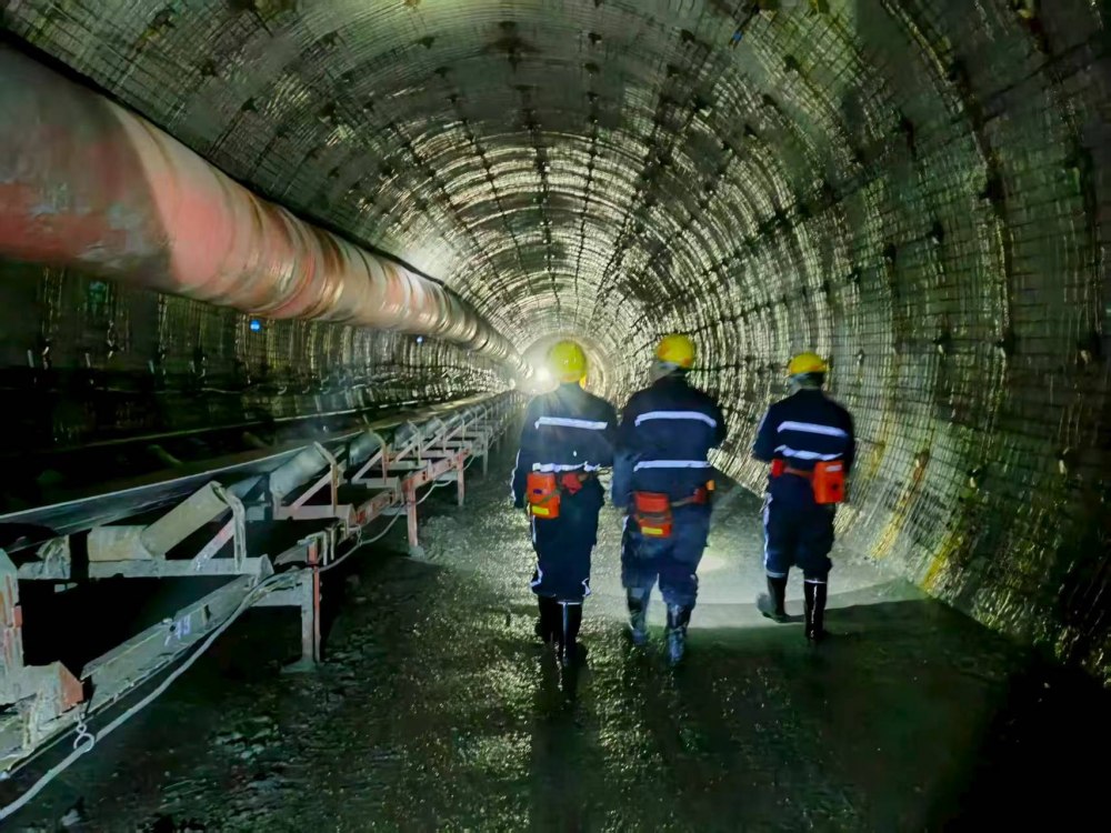 陜煤建設(shè)煤礦運營服務(wù)分公司：深嚴細實護平安 決戰(zhàn)姿態(tài)開新局