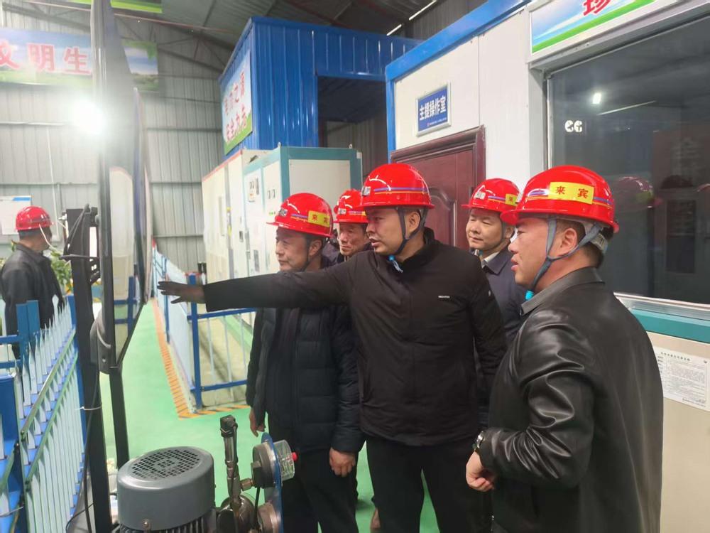 陜煤集團、韓城礦務局聯(lián)合檢查組蒞臨礦建二公司第二項目部檢查指導