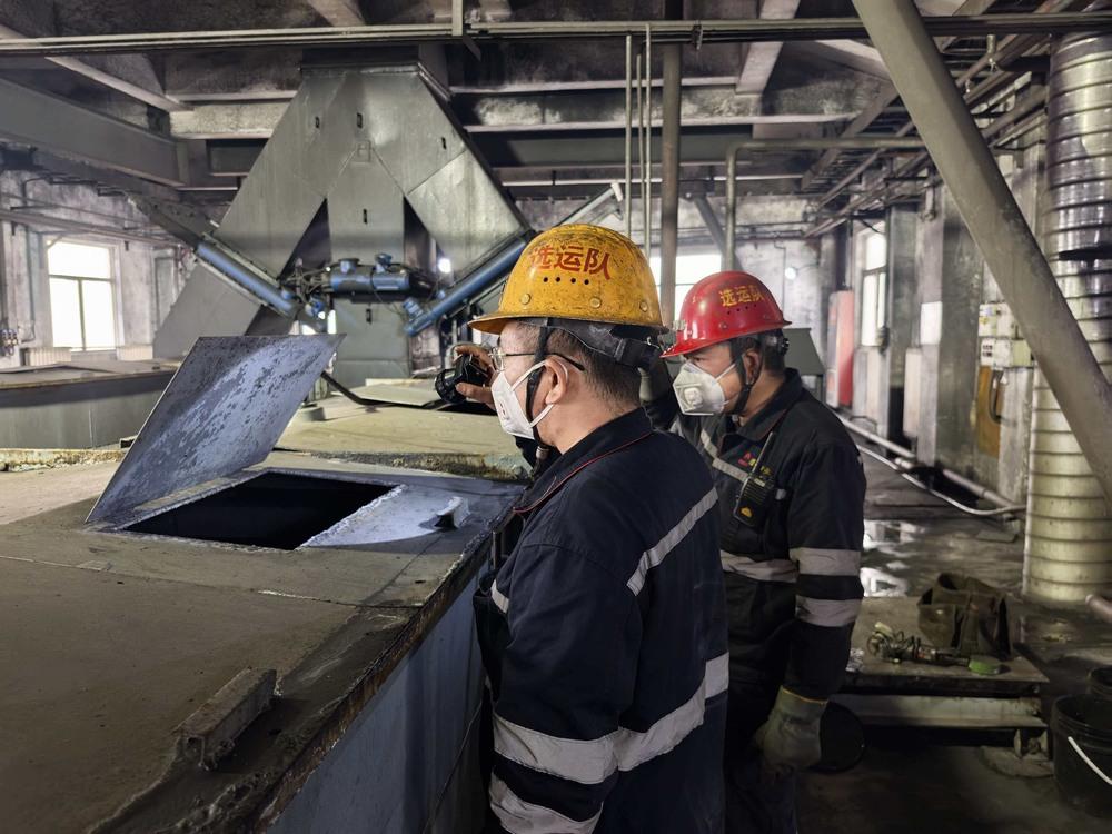 陜煤建設(shè)洗選煤運(yùn)營(yíng)公司澄合山陽(yáng)運(yùn)營(yíng)項(xiàng)目部:安全管理“上手段” 硬核護(hù)航穩(wěn)生產(chǎn)