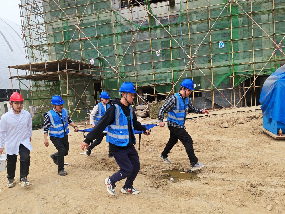 春耕施工正當(dāng)時(shí) 安全護(hù)航不松懈