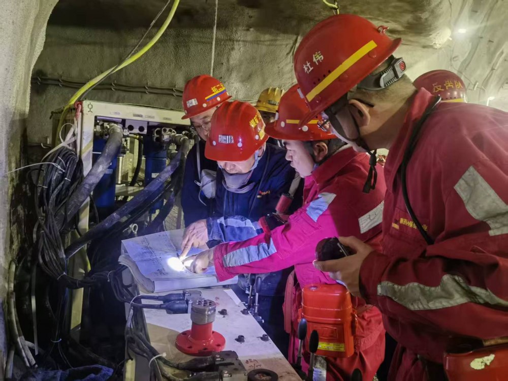 陜煤建設(shè)煤礦運(yùn)營服務(wù)分公司：錨定目標(biāo)開新局 實干篤行創(chuàng)佳績