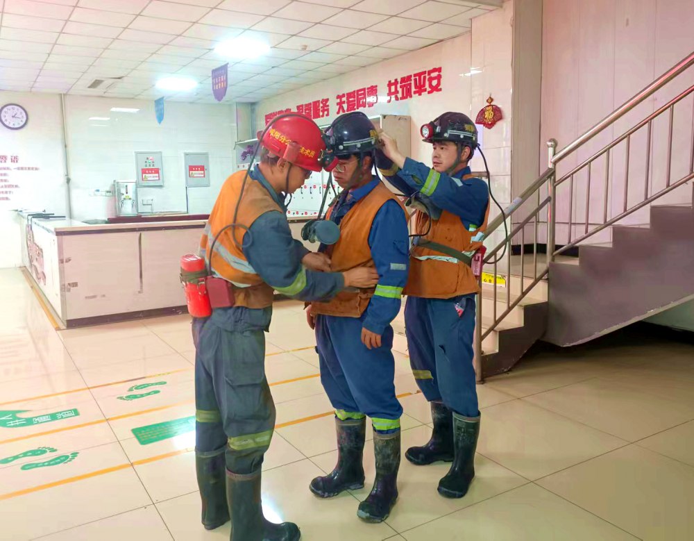 陜煤建設(shè)天工公司機電安裝第二項目部：嚴字當頭筑防線 精字為要提質(zhì)效