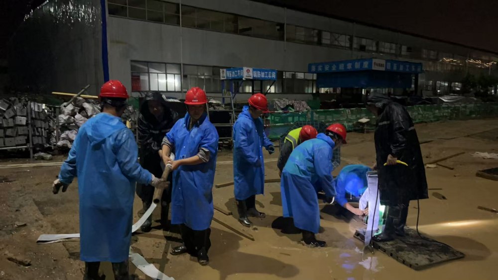 陜煤建設(shè)銅煤公司銅創(chuàng)能材項(xiàng)目部：聞“汛”而動(dòng)嚴(yán)部署，同心聚力筑防線