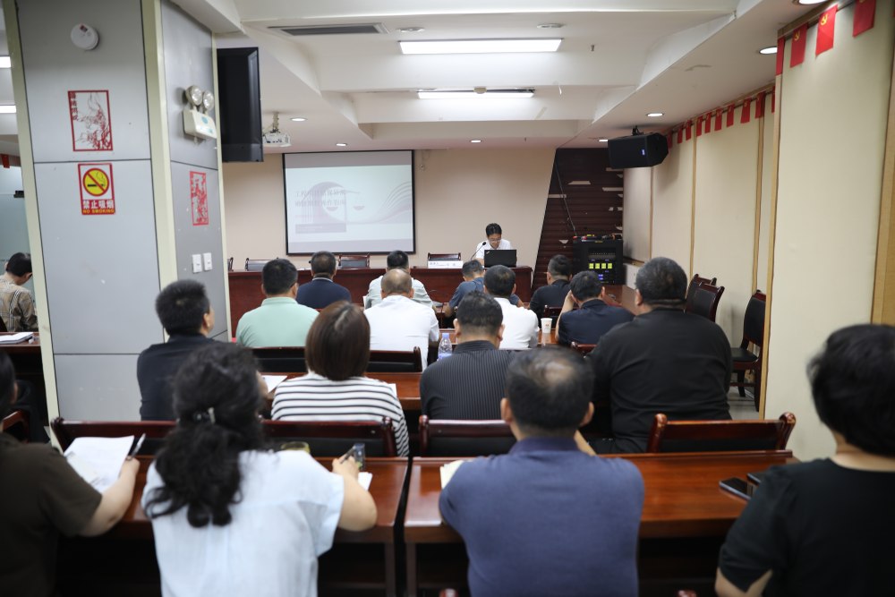 陜煤建設(shè)法務(wù)室對(duì)路橋分公司開展結(jié)算異常項(xiàng)目確權(quán)維權(quán)專項(xiàng)指導(dǎo)會(huì)